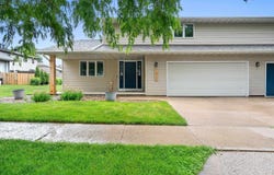 1023 W RIDGEVIEW Drive, APPLETON, WI 54914-1473