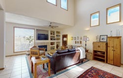 653 RENAISSANCE Loop SE, Rio Rancho, NM 87124
