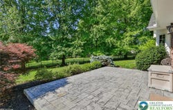 1859 Sherwood Circle, ALLENTOWN, PA 18103