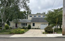 25 Andrus Drive, Milford, CT 06461