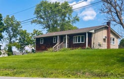 53 W Ridge Road, Warwick, NY 10990