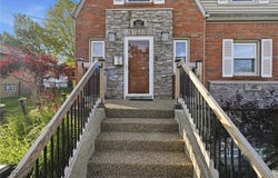 627 Greenlee Rd, Whitehall, PA 15227