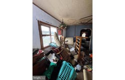 6 W WALNUT STREET, MIDDLEPORT, PA 17953