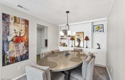 1851 King James unit: 322, Westlake, OH 44145