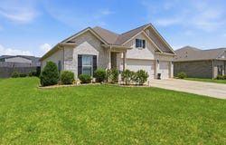 1828 Magnolia Ln SE, Cullman, AL 35055
