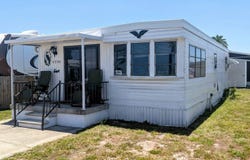 4094 Honolulu Dr, Ruskin, FL 33570