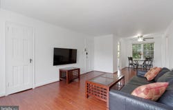 211 E GLEBE RD #C, ALEXANDRIA, VA 22305