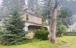 402 E D Street, Iron Mountain, MI 49801