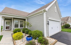 42 Addlestone Lane, Manchester, NJ 08759