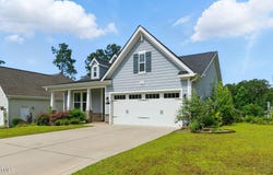 45 Glen Bend Court, Spring Lake, NC 28390