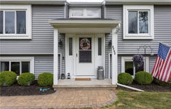 2782 Roosevelt Highway, Hamlin, NY 14464