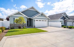 305 SW Tayberry Glen Lane, Grants Pass, OR 97527