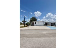 953 E Windemere Ave, Venice, FL 34285