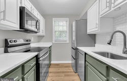 808 S ARLINGTON MILL Drive, ARLINGTON, VA 22204