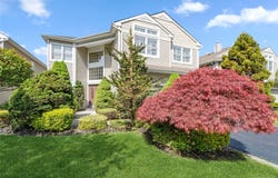 185 Sagamore Drive, Plainview, NY 11803