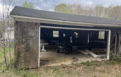 950 Dooms Chapel Rd, Symsonia, KY 42082
