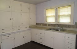123 Huron Street, Goshen, IN 46526-2324