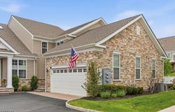 8 Van Cleef Dr, Readington Twp., NJ 08889