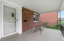 6444 Landview Rd, Squirrel Hill, PA 15217