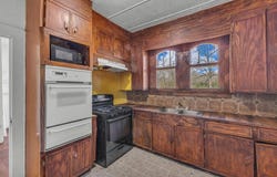 1031 Avenue C, McComb, MS 39648