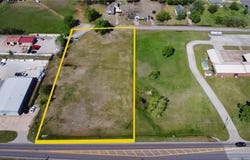 2097 S Eastern Avenue, Moore, OK 73160