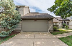 126 N Aspen Court unit: 2, Warren, OH 44484