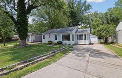 7447 Crissman Street, Utica, MI 48317