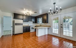 510 Lake, Kerrville, TX 78028