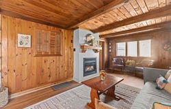 9 Marsh Lane, Colchester, VT 05446