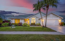 255 Moccasin Trail W, Jupiter, FL 33458