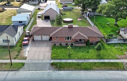 313 S 1st St, Osborne, KS 67473