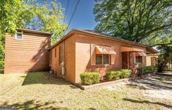 305 Wolfe Street, Dublin, GA 31021