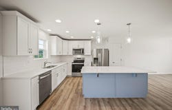 379 EURASIAN DRIVE, BUNKER HILL, WV 25413