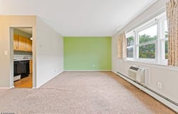 25 River Rd, Nutley Twp., NJ 07110-3443