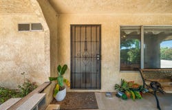 7520 Oakwood Ave, Hesperia, CA 92345