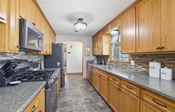 115 S Walnut Street, Belle Plaine, MN 56011