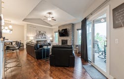 16530 Valleyview Lane, Clive, IA 50325