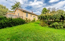 4708 Roslyn Road, Downers Grove, IL 60515