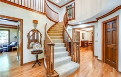 634 Timber Creek Drive, Akron, OH 44333