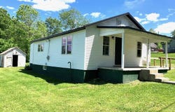 3640 Old Vincennes Road, Mitchell, IN 47446