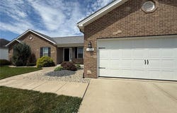 108 Garrettford Drive, Bethalto, IL 62010