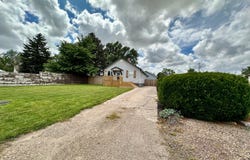 216 Main Ave, Goodland, KS 67735