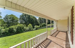 205 Abington Road NW, Lenoir, NC 28645