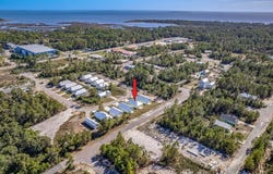 248 Ante Beppum Loop, Carrabelle, FL 32322