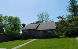 100 Walnut Tree Drive, Salem, IN 47167-9403