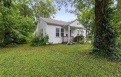 120 S Pine Street, Olathe, KS 66061