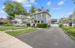 40 Colonial Ter, Nutley Twp., NJ 07110-1623