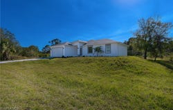 805 W 14th Street, Lehigh Acres, FL 33972