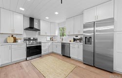 908 Bridle Spur Lane, Lake St Louis, MO 63367