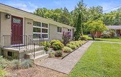 4224 NE Clairmont Drive, Knoxville, TN 37918